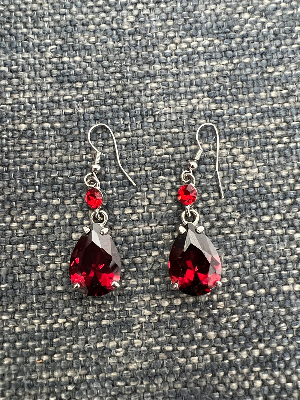 Red Teardrop Crystal Dangle Earrings - Women Jewelry
